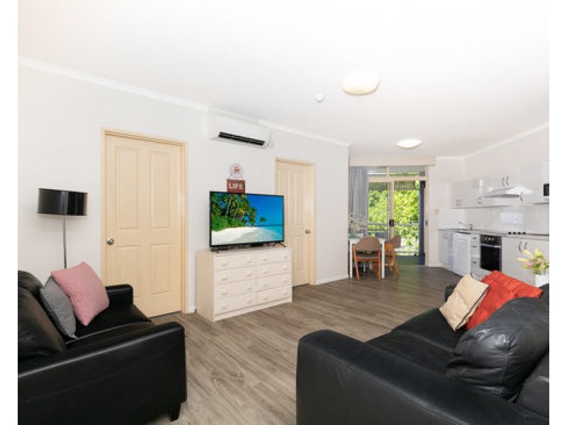 223.85 DEAKIN STREET, Kangaroo Point QLD 4169