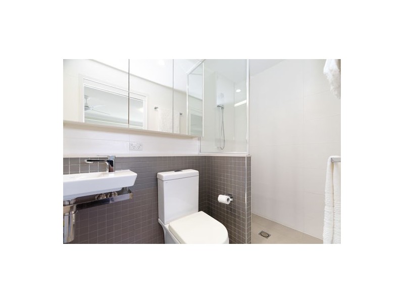 201/64 KATES ST, Morningside QLD 4170