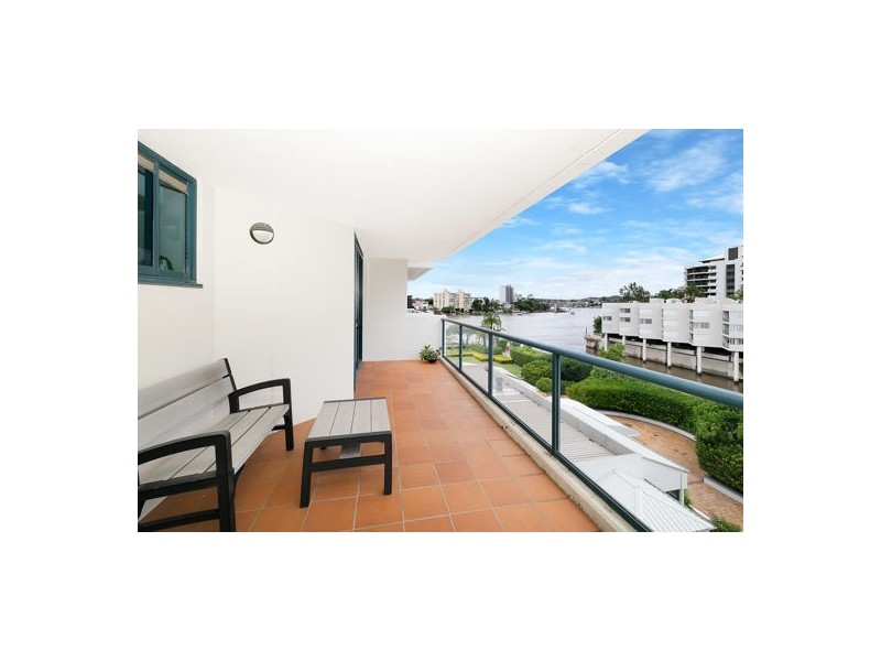 304/44 FERRY STREET, Kangaroo Point QLD 4169