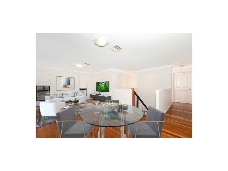 29 DODWELL ST, Holland Park West QLD 4121