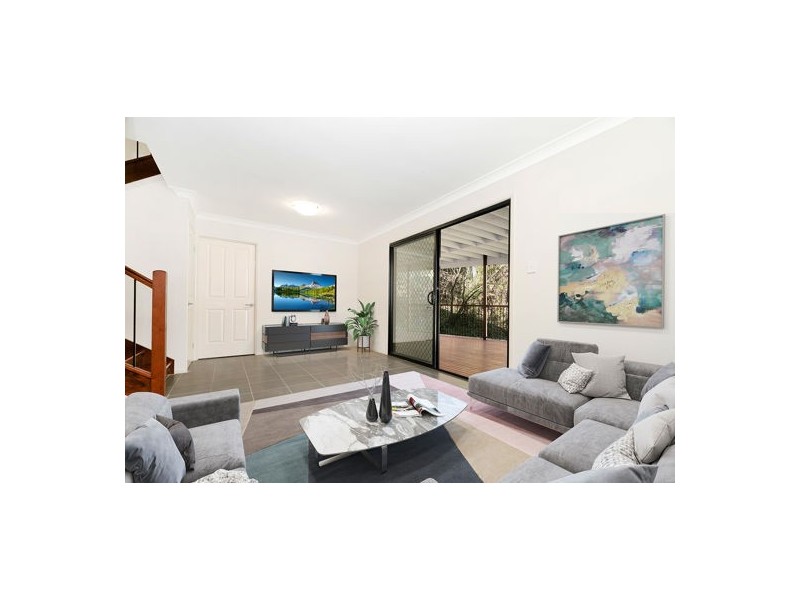 29 DODWELL ST, Holland Park West QLD 4121