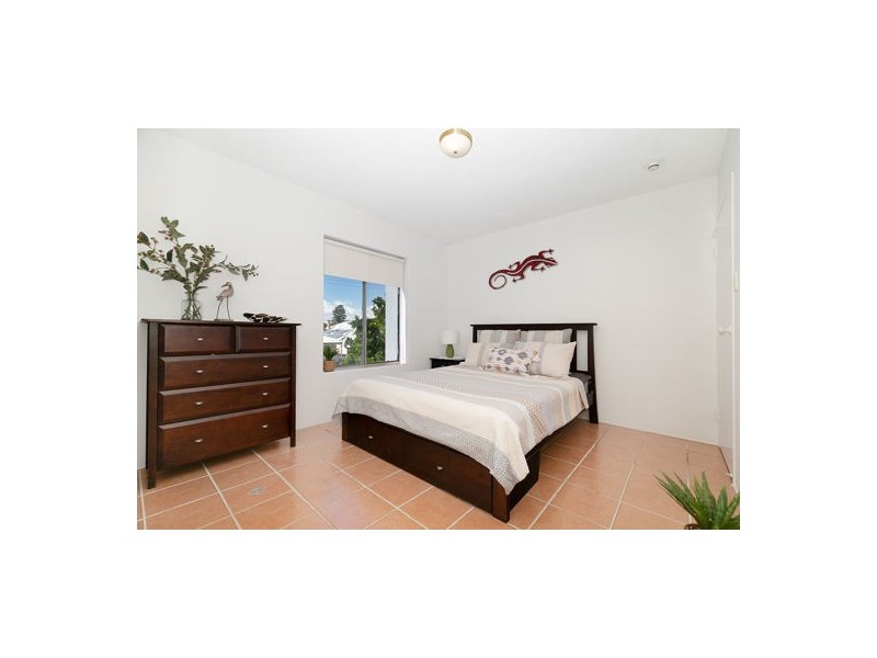 1/32 CLARENDON STREET, East Brisbane QLD 4169