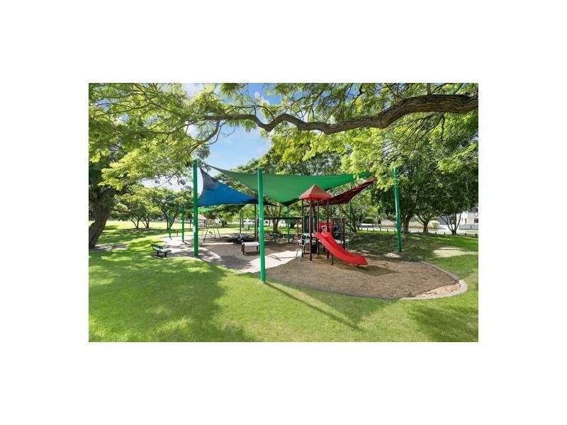 1/32 CLARENDON STREET, East Brisbane QLD 4169