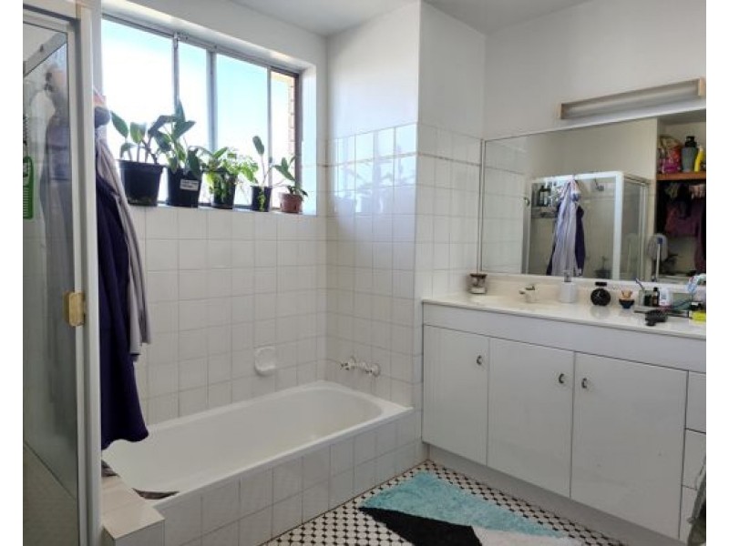 7.152 RIVER TERRACE, Kangaroo Point QLD 4169