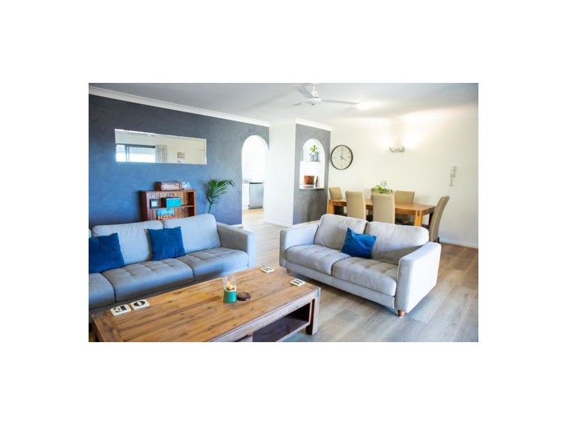 5/39 Ninth Ave, Coorparoo QLD 4151