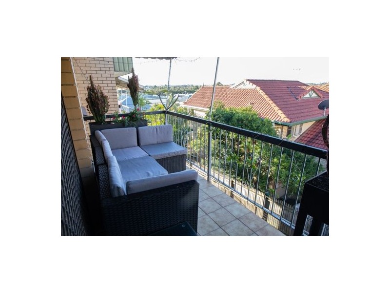 5/39 Ninth Ave, Coorparoo QLD 4151