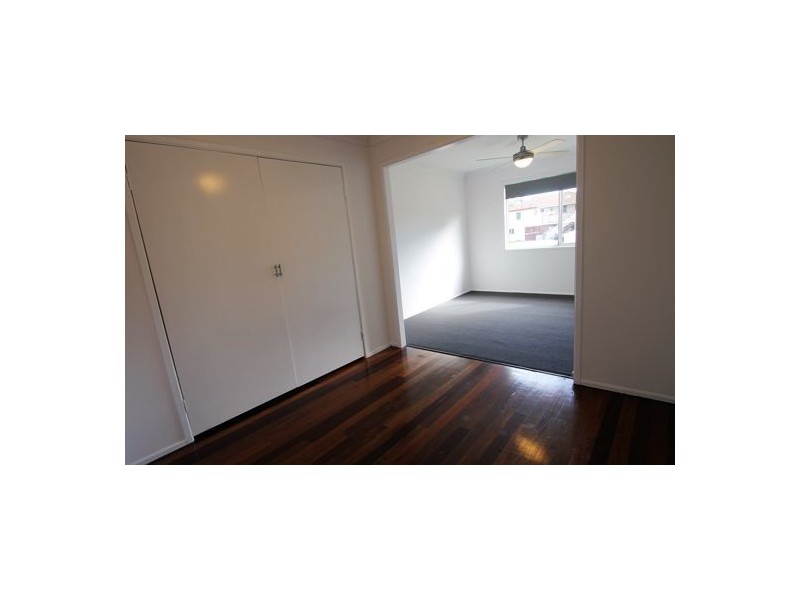 30 BENT STREET, Cannon Hill QLD 4170