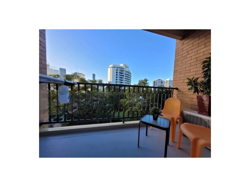 205/355 Main Street, Kangaroo Point QLD 4169