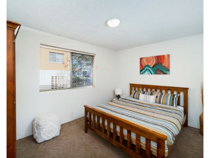 2.69 NORTHCOTE STREET, East Brisbane QLD 4169