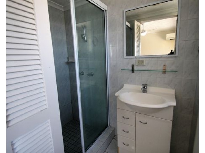 4/96 Dornoch Terrace, Highgate Hill QLD 4101