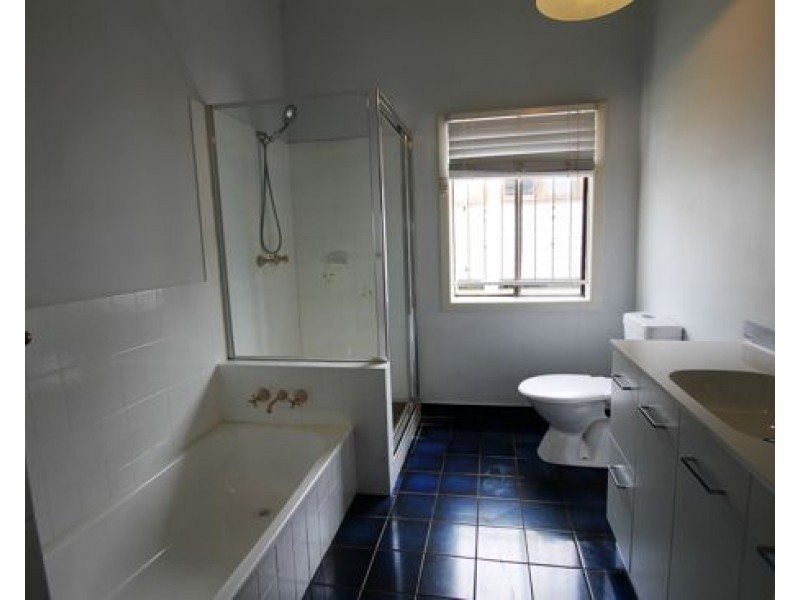 132 Merthyr Road, New Farm QLD 4005