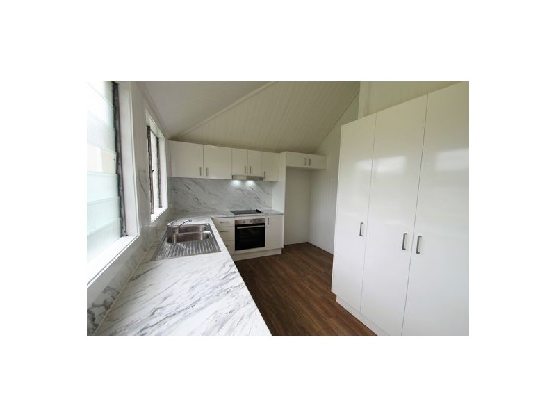 51 THOMAS STREET, Kangaroo Point QLD 4169