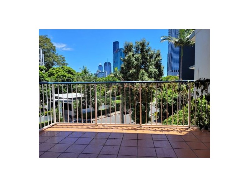 9.123 Main Street, Kangaroo Point QLD 4169