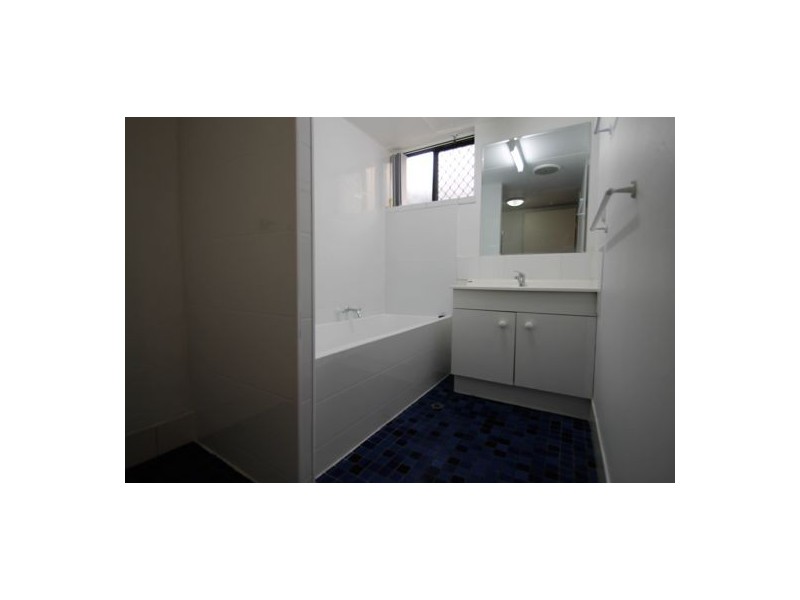 1/300 Vulture St, Kangaroo Point QLD 4169