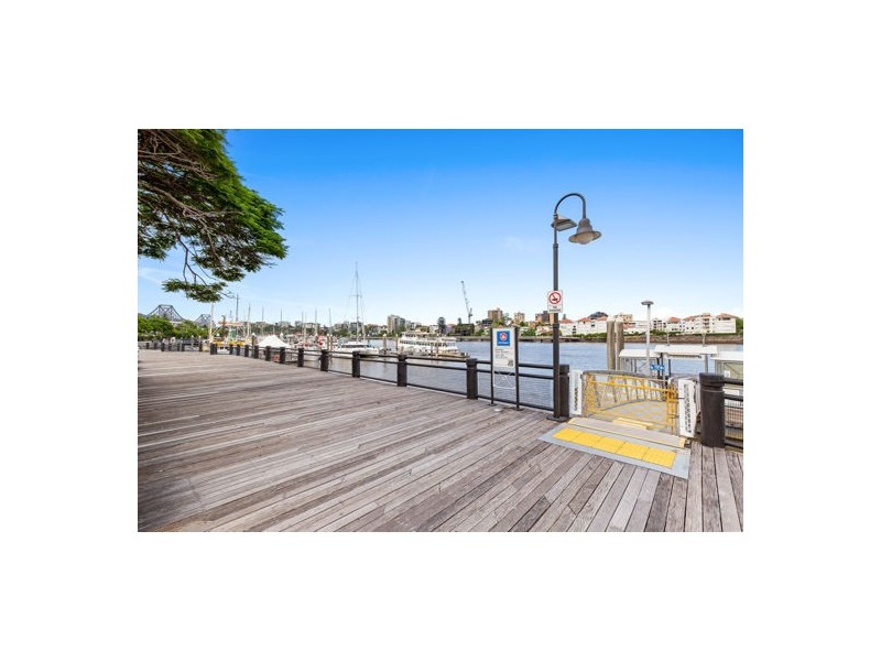 26/45 Wharf Street, Kangaroo Point QLD 4169