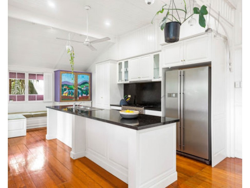 44 Barker Street, East Brisbane QLD 4169