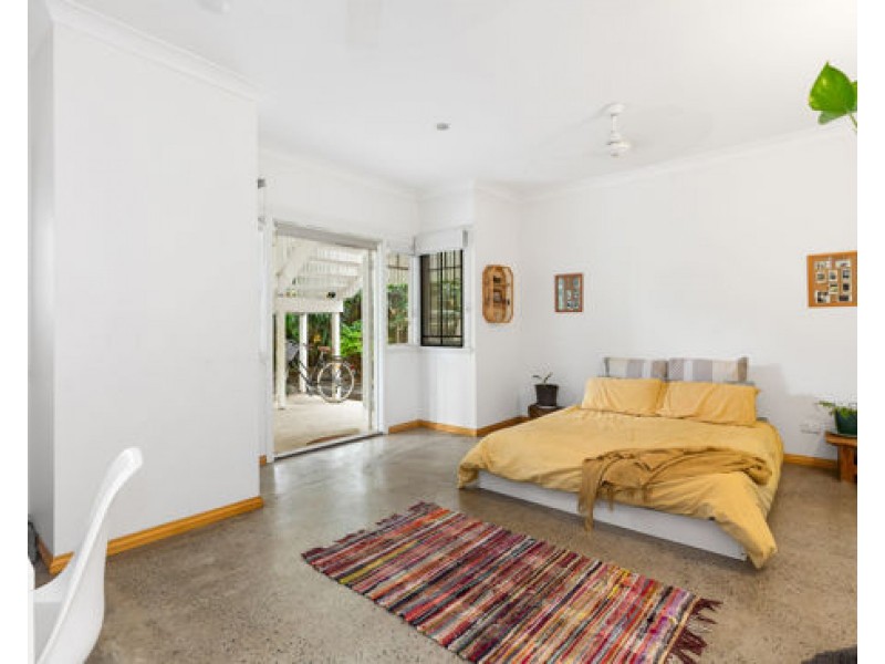 44 Barker Street, East Brisbane QLD 4169