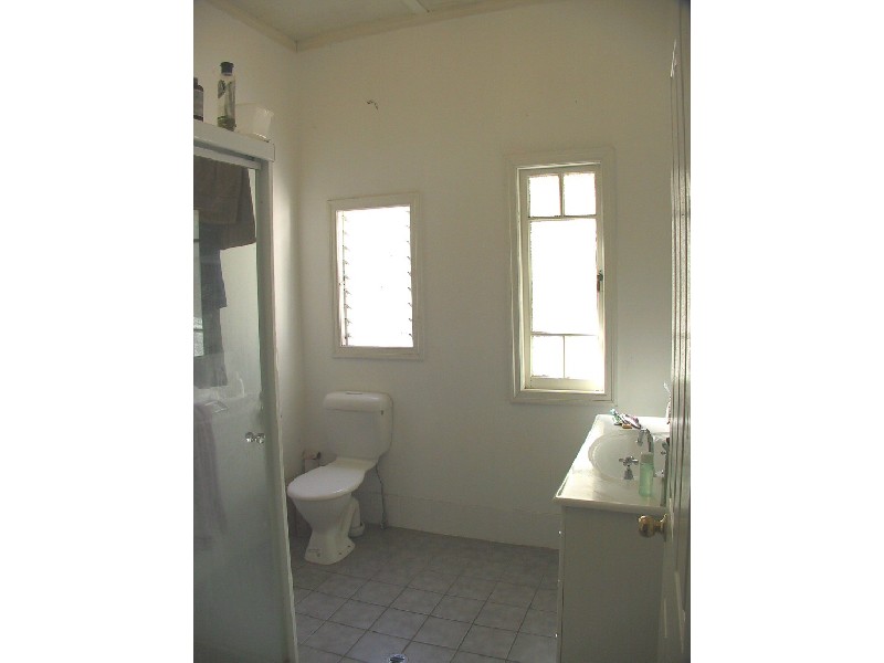 96 RYAN STREET, West End QLD 4101