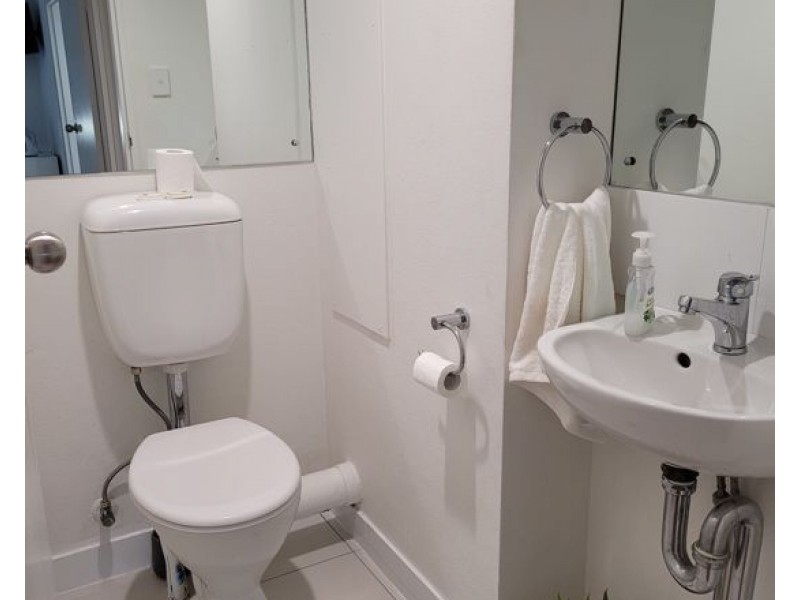 4/245 Main Street, Kangaroo Point QLD 4169