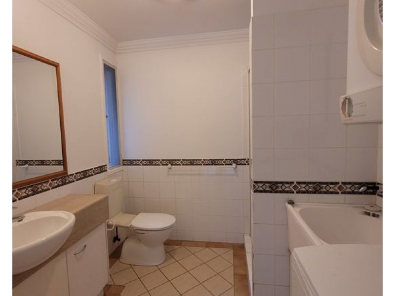 3.28 PRINCESS ST, Kangaroo Point QLD 4169