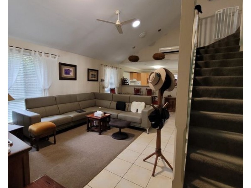 2/140 Baringa St, Morningside QLD 4170