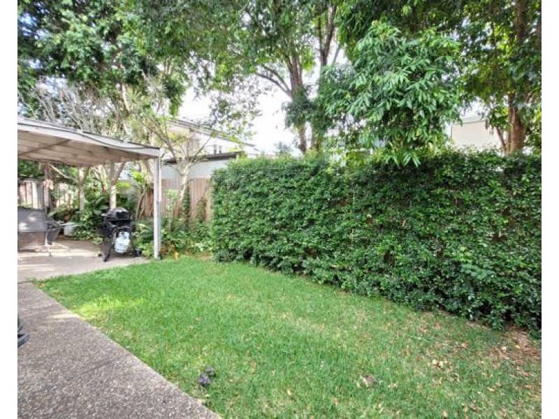 2/140 Baringa St, Morningside QLD 4170