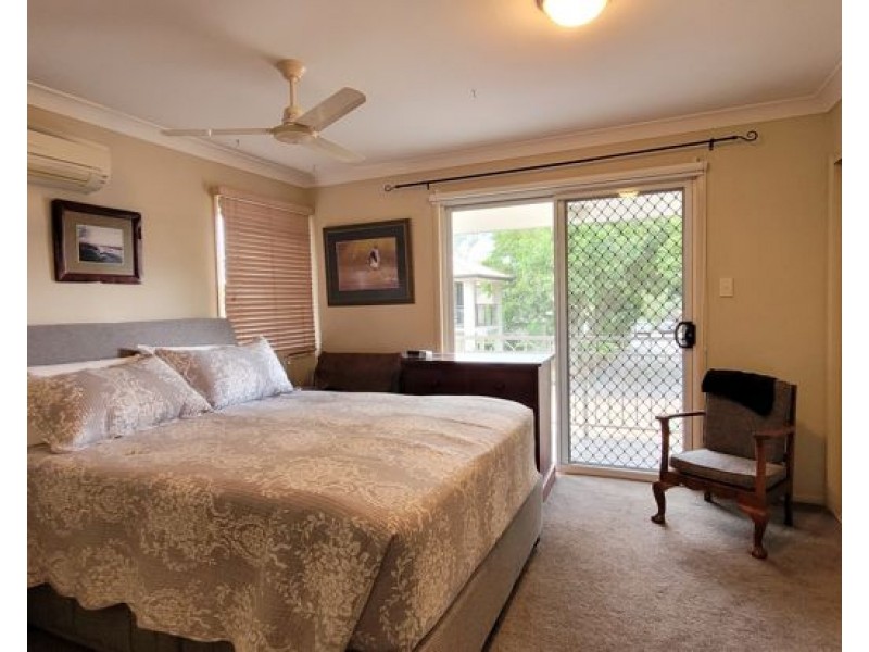 2/140 Baringa St, Morningside QLD 4170