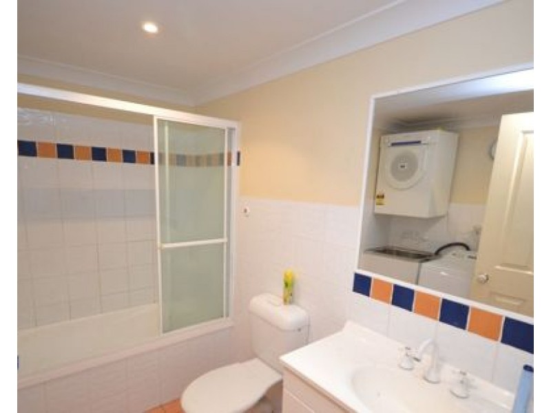 2/64 Longlands Street, East Brisbane QLD 4169