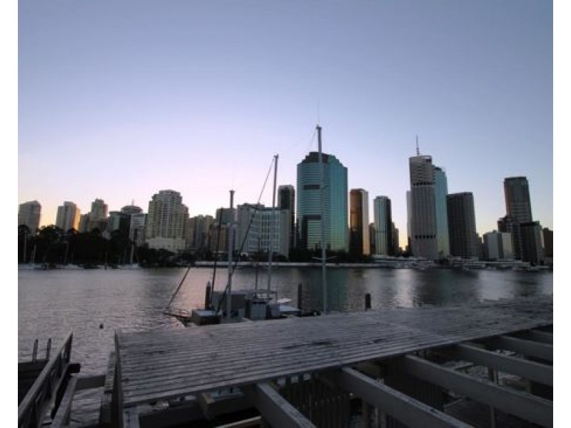 202.355 Main Street, Kangaroo Point QLD 4169