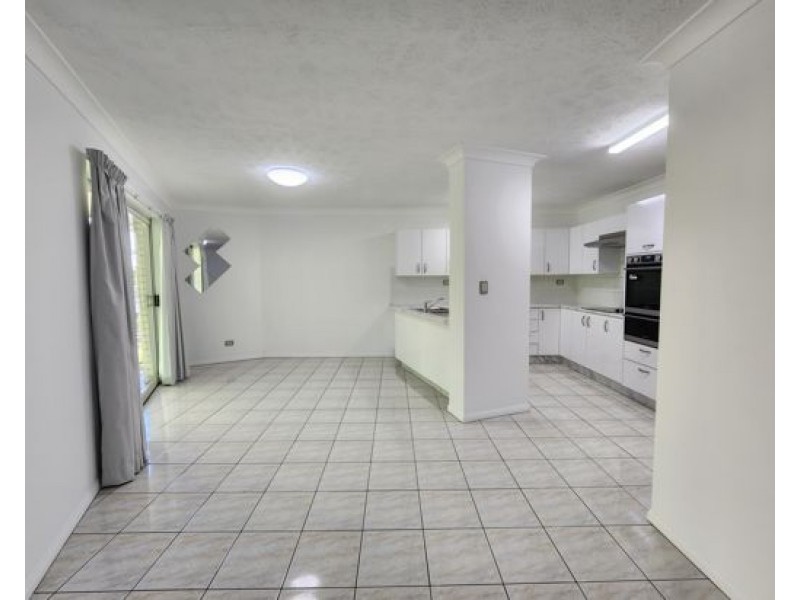 8/96 Dornoch Terrace, Highgate Hill QLD 4101