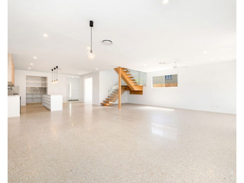 36 Salisbury St, Woolloongabba QLD 4102