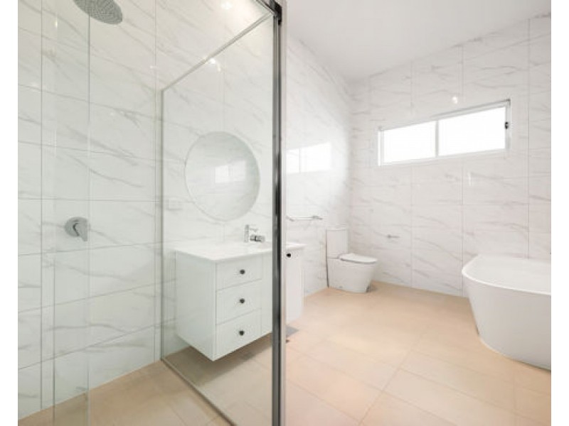 36 Salisbury St, Woolloongabba QLD 4102