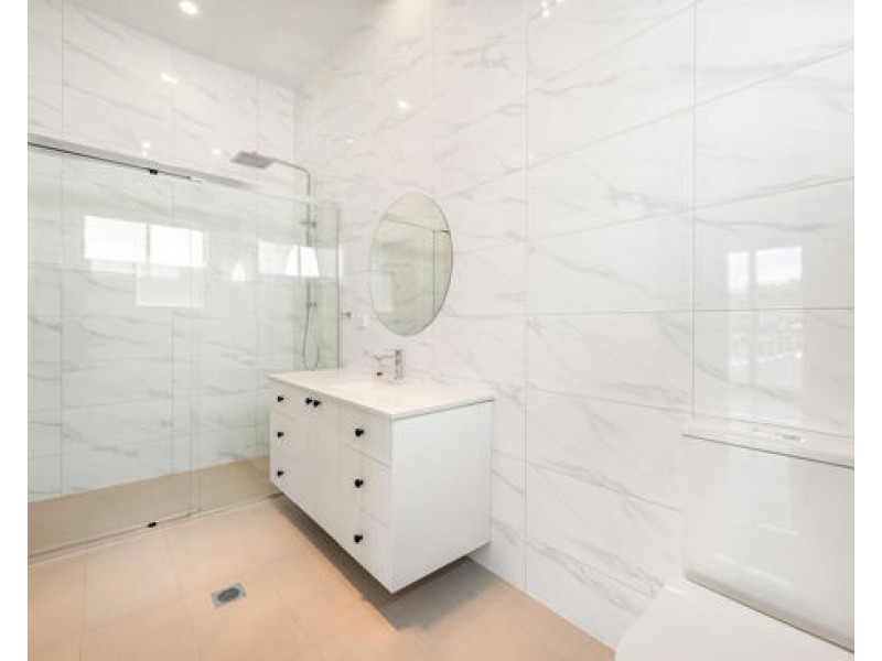 36 Salisbury St, Woolloongabba QLD 4102