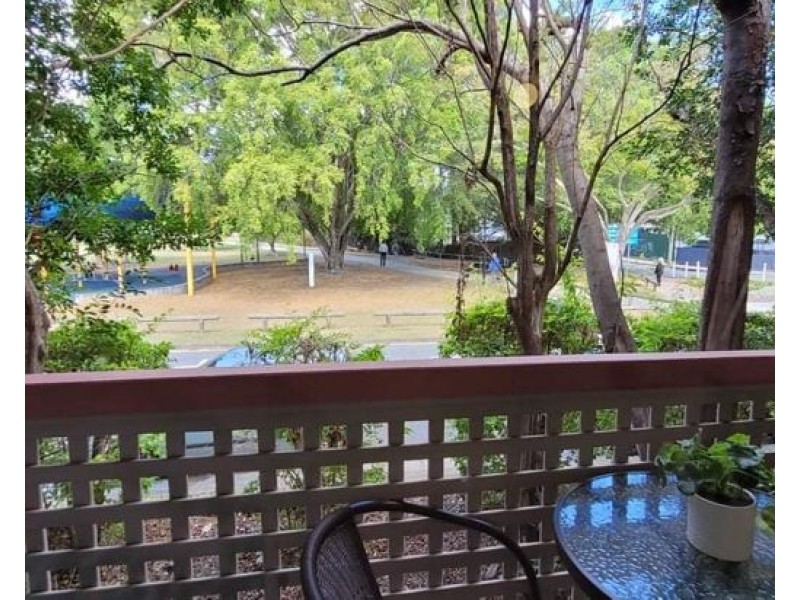 4.76 Lisburn Street, East Brisbane QLD 4169