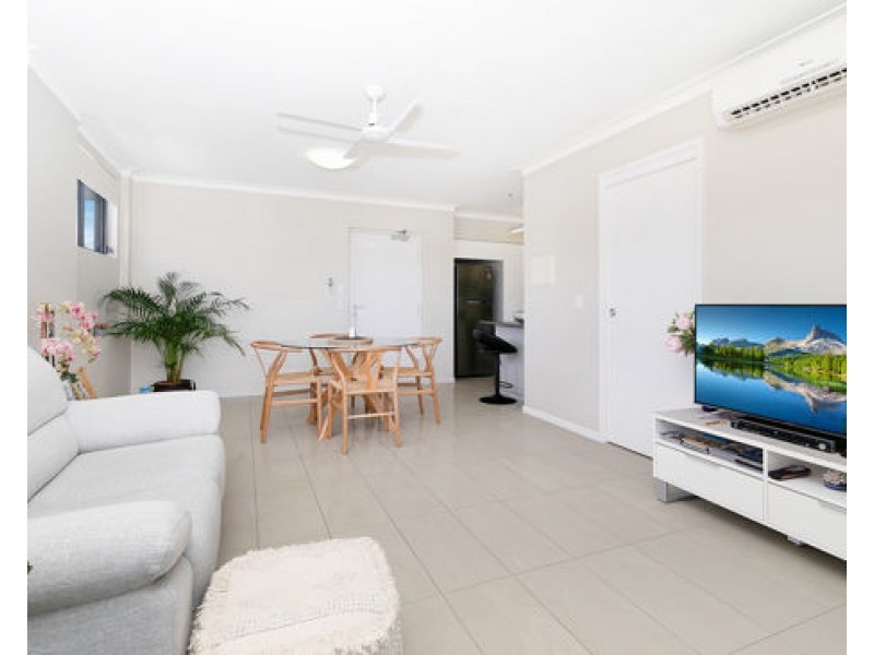 201/64 KATES STREET, Morningside QLD 4170