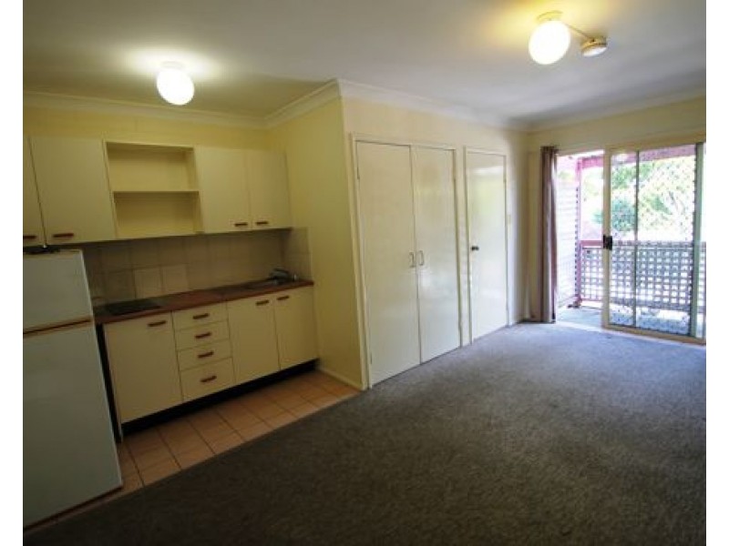 8/76 LISBURN STREET, East Brisbane QLD 4169