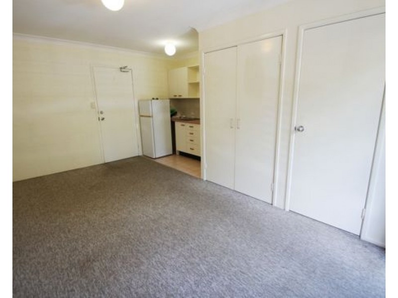 8/76 LISBURN STREET, East Brisbane QLD 4169