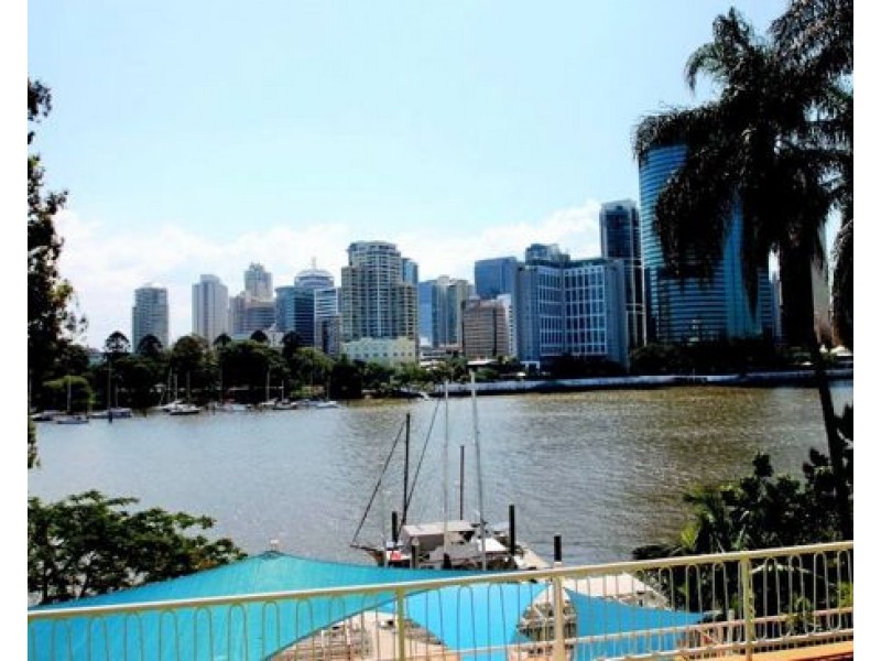 15/355 Main Street, Kangaroo Point QLD 4169