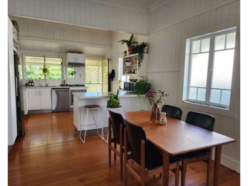 26 GEERA STREET, Coorparoo QLD 4151