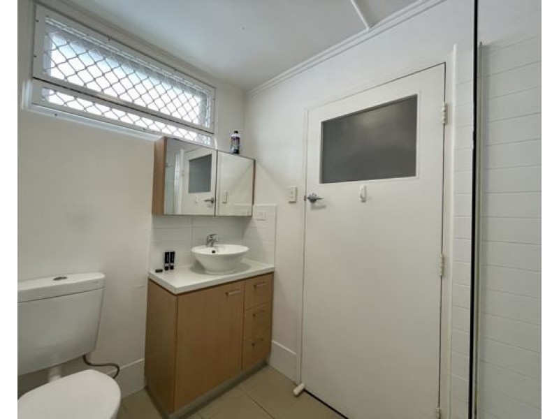 4/115 Kirkland Avenue, Coorparoo QLD 4151