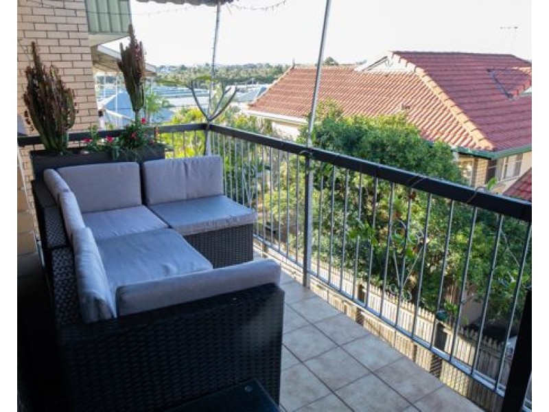 5/39 Ninth Ave, Coorparoo QLD 4151