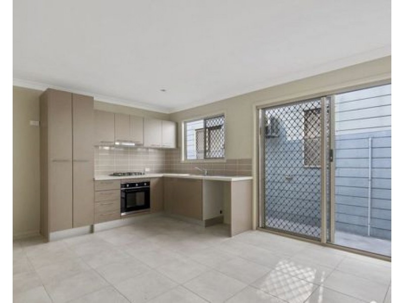 4/6 Camden Court, Capalaba QLD 4157