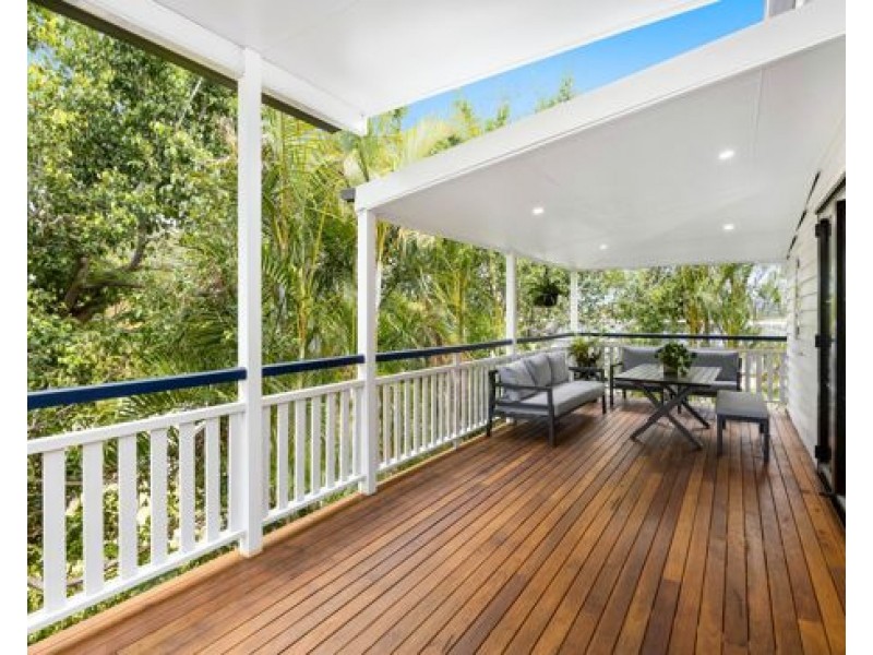 2A Didsbury Street, East Brisbane QLD 4169