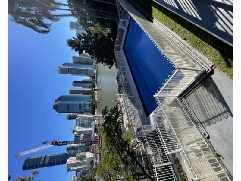 201/355 Main Street, Kangaroo Point QLD 4169