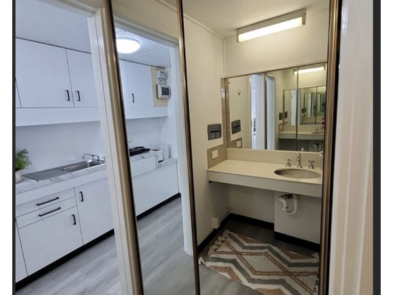201/355 Main Street, Kangaroo Point QLD 4169
