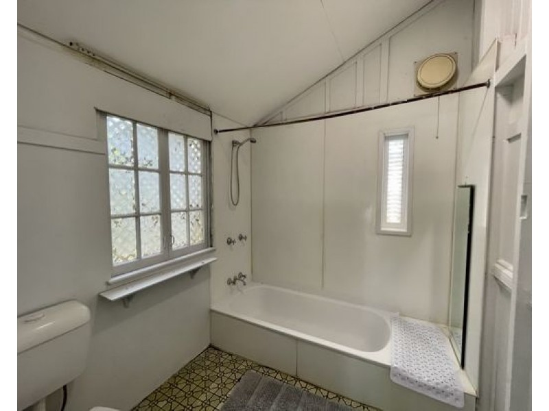 33 Leopard St, Kangaroo Point QLD 4169