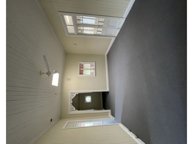 33 Leopard St, Kangaroo Point QLD 4169