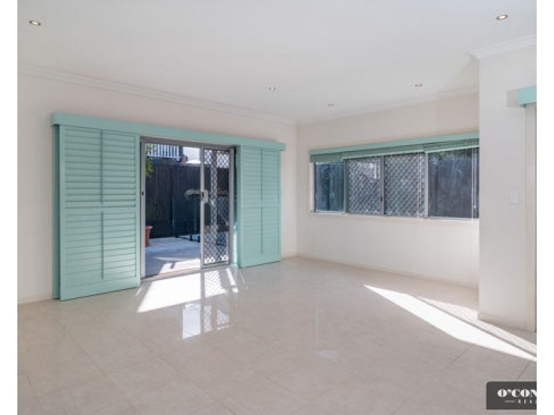 39 FISHER STREET, East Brisbane QLD 4169