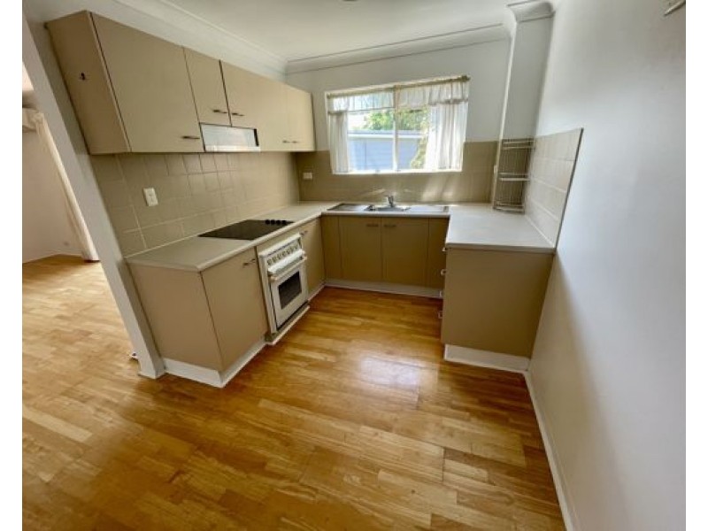 2/34 BARON STREET, Greenslopes QLD 4120