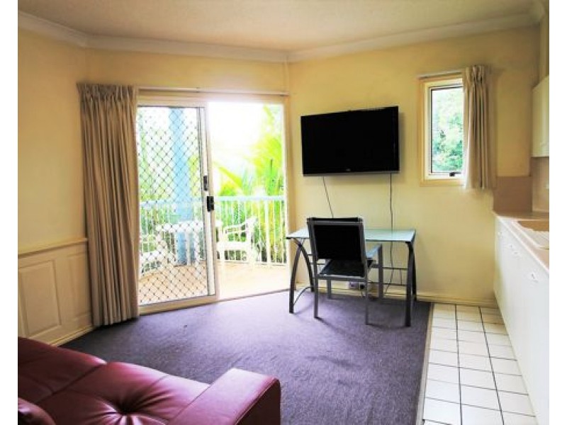 4.45 WHARF STREET, Kangaroo Point QLD 4169